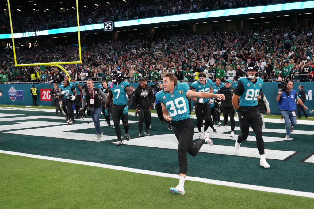 Bowen: The Eagles went from ‘How did they win this?’ To ‘How did they lose this,’ and nothing good seems to last for this team