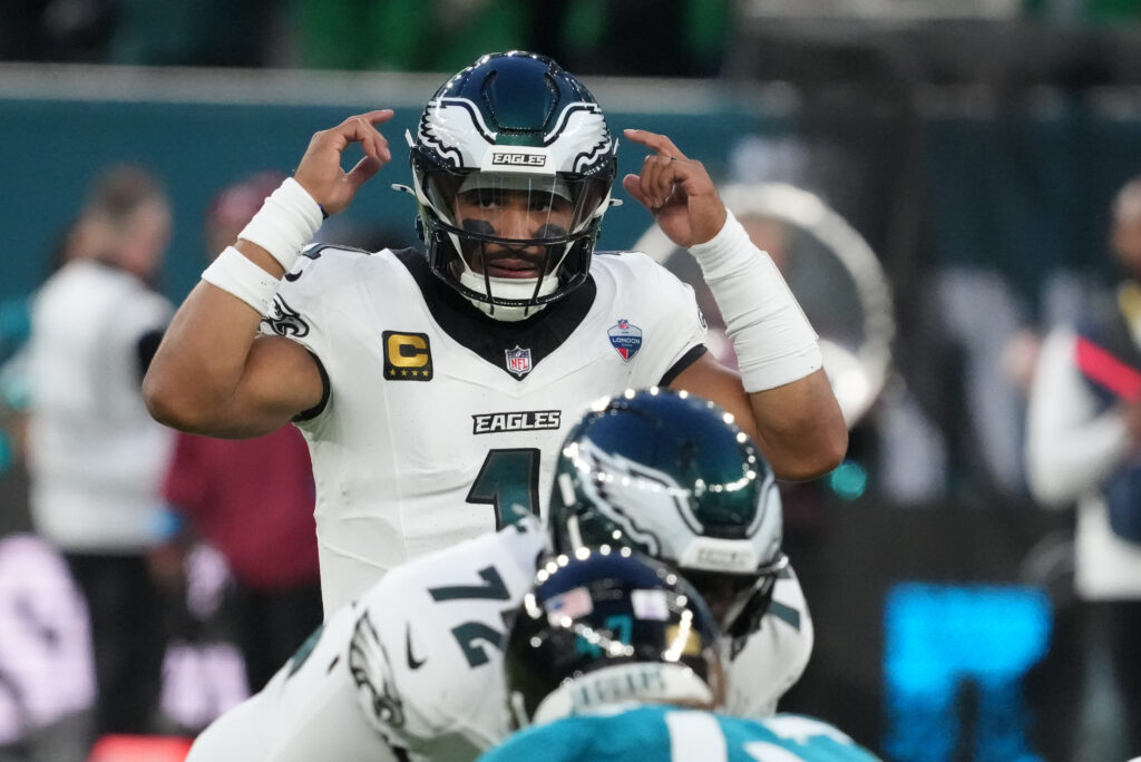 Wulf: For Jalen Hurts, game management “not his place” as he fights make sure Philadelphia still is